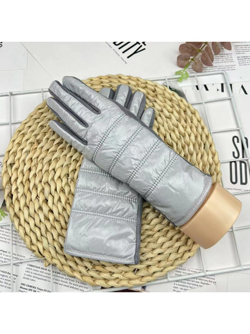 Gloving - Star Embroidered Down Gloves for Women