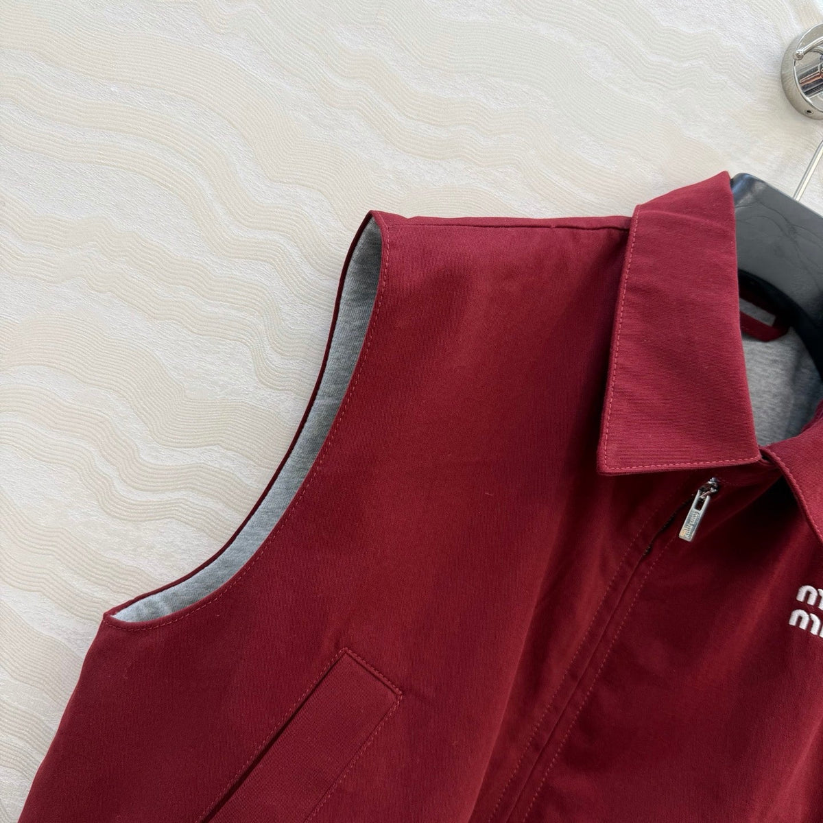 Miu SS26 Washed Poplin Vest Amaranth Red Cotton 346166
