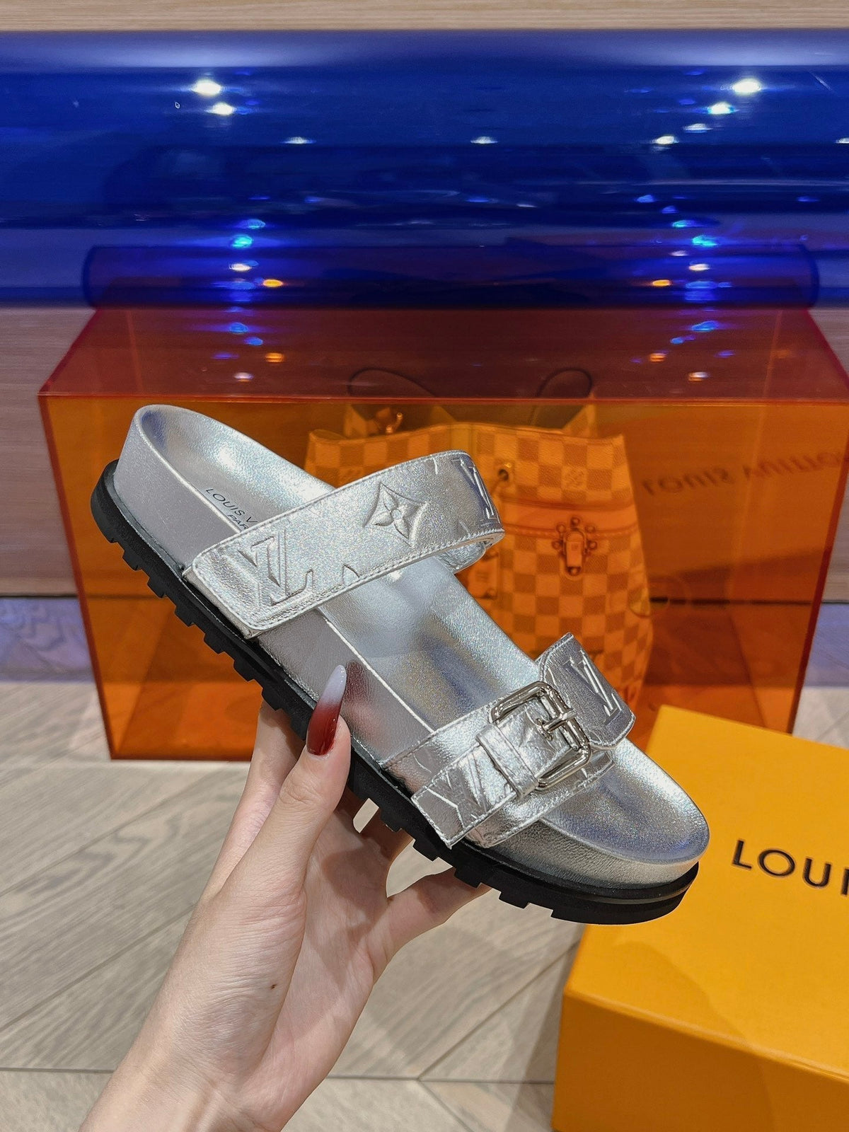 LV 2025 Monogram-embossed Silver Metallic Calfskin Sandal 437407