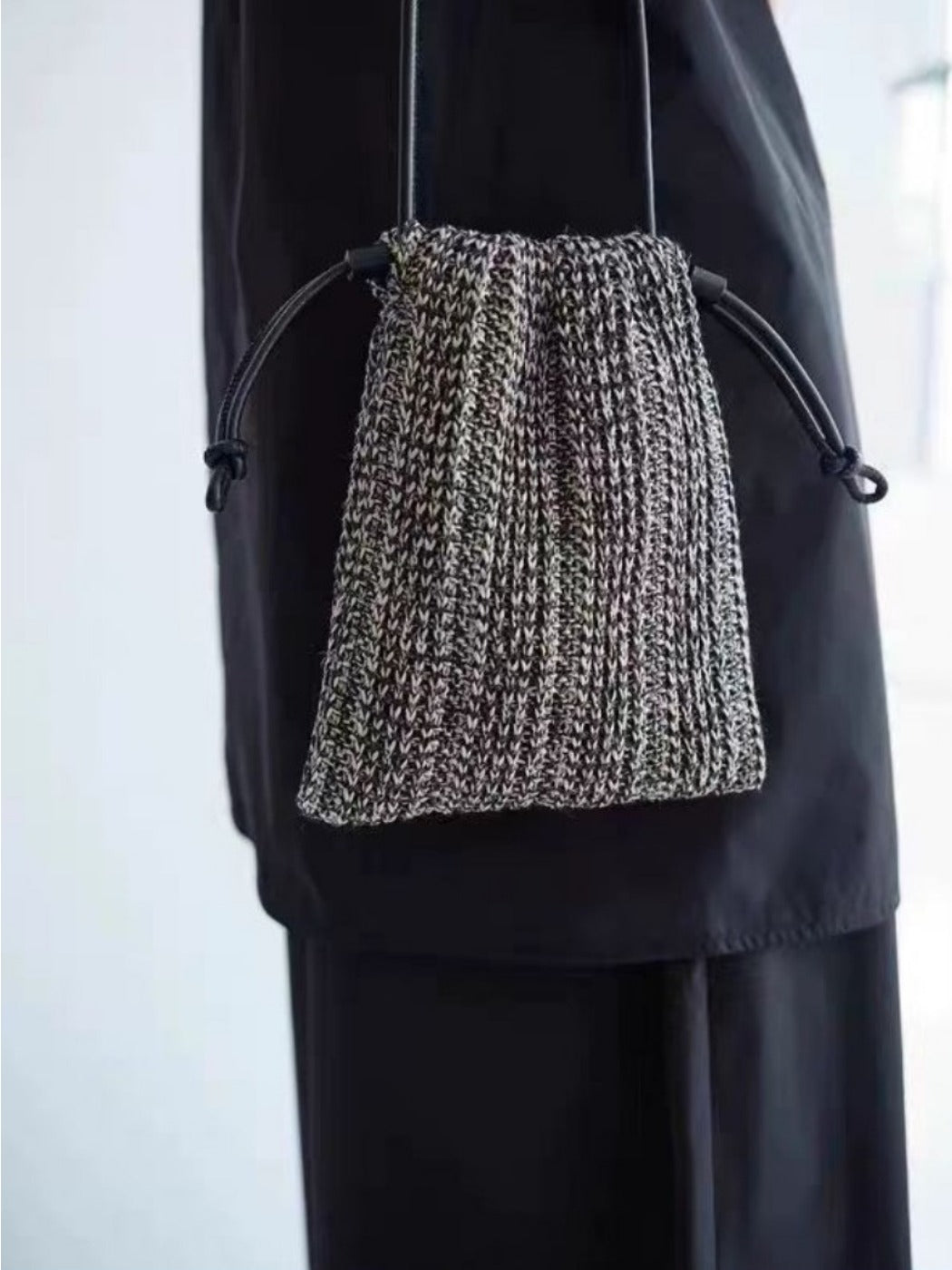 Cosbai - Minimalist Drawstring Knitted Crossbody Bag – Effortless &amp; Chic