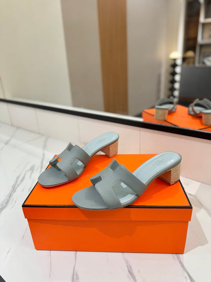 HM Oasis Sandals Blue Gray Cowhide 294847