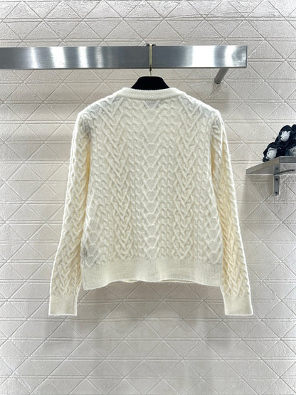 CC 26 Round Neck Bow Cardigan Red and Cream Wool 331418