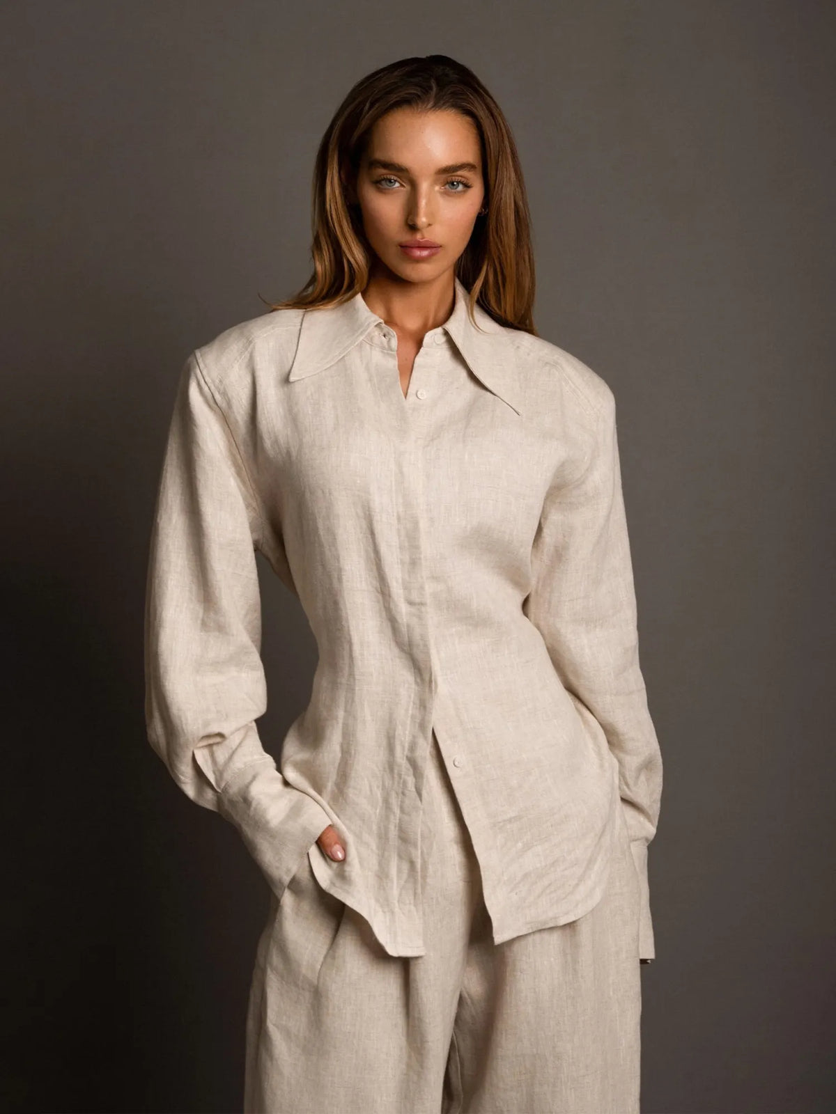 Mary Minimalist Linen Set