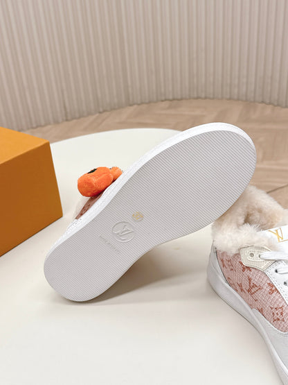 LV Stadium Sneaker White Pink Cowhide Cotton Wool 595428