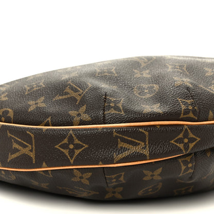 Monogram Croissant MM