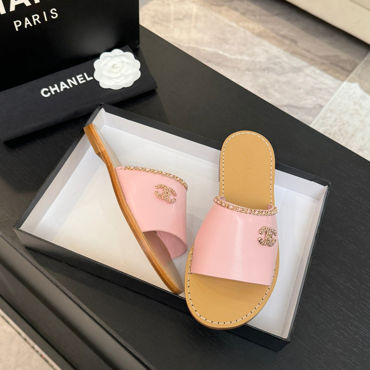 CC 26C Double C Chain Cross Pink Beige Sheepskin
