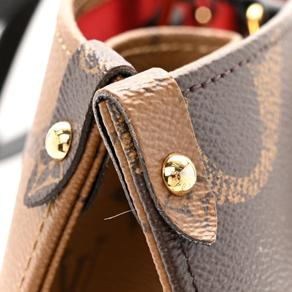 Reverse Monogram Giant Onthego MM
