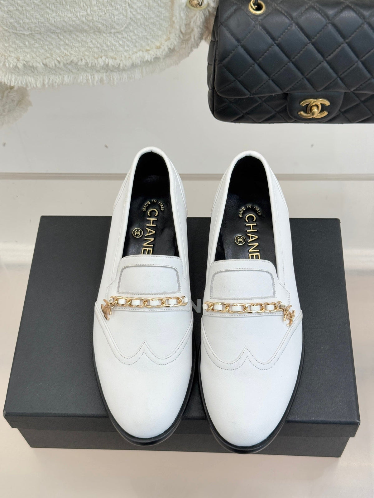 CC 25s Double C Buckle Loafers White Calfskin 557703