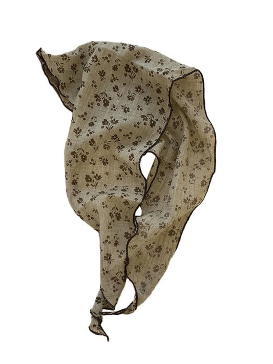 Scarvii - Triangular Headscarf with Small Floral Patterns