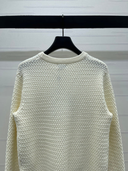 CHANEL 26 LOGO KNIT WHITE SWEATER 335409