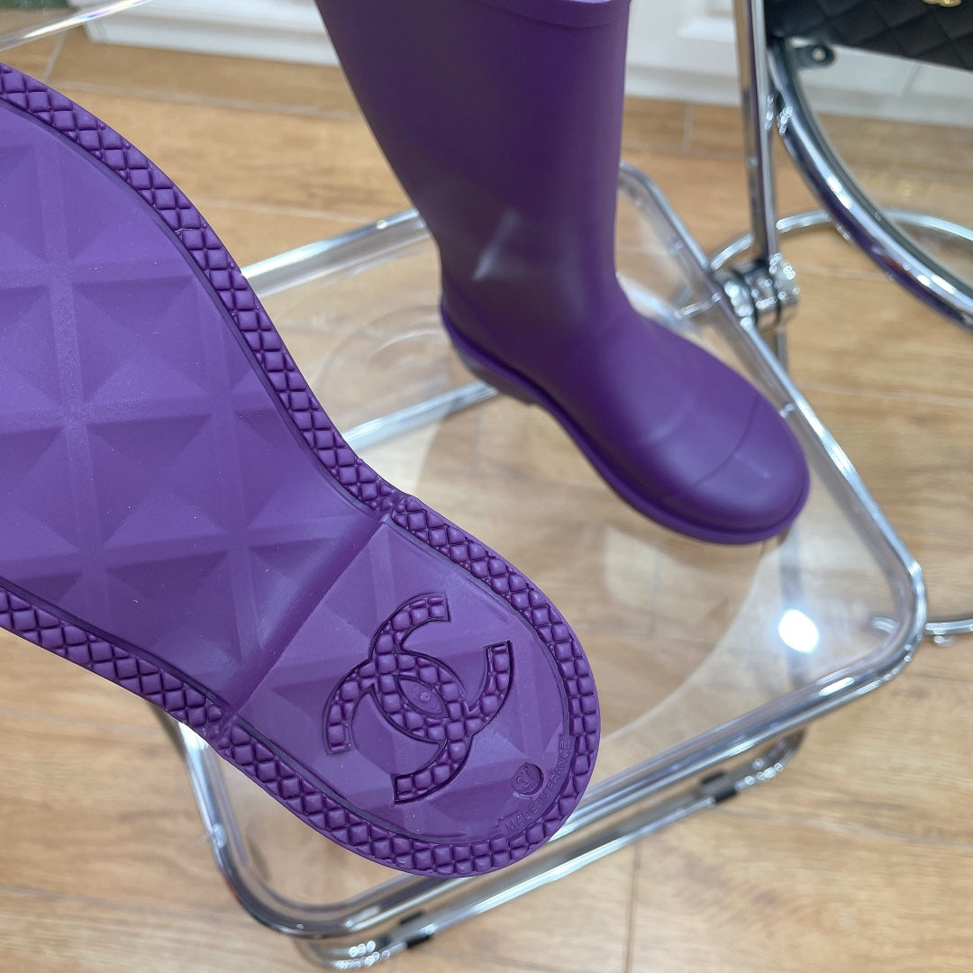 Chanel 26 Vintage Rain Boots Purple Sheepskin 476070