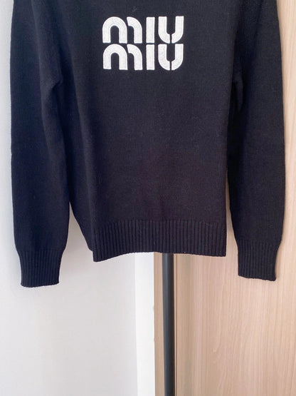 MIUMIU SWEATER STYLE 705
