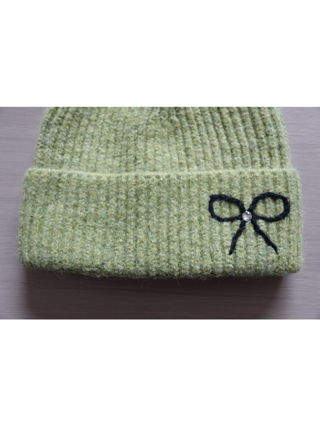 Haila - Knitted Beanie with Butterfly Embroidery