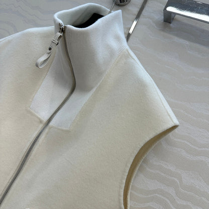 HM 25S Zipped Vest in White Wool and Cashmere
