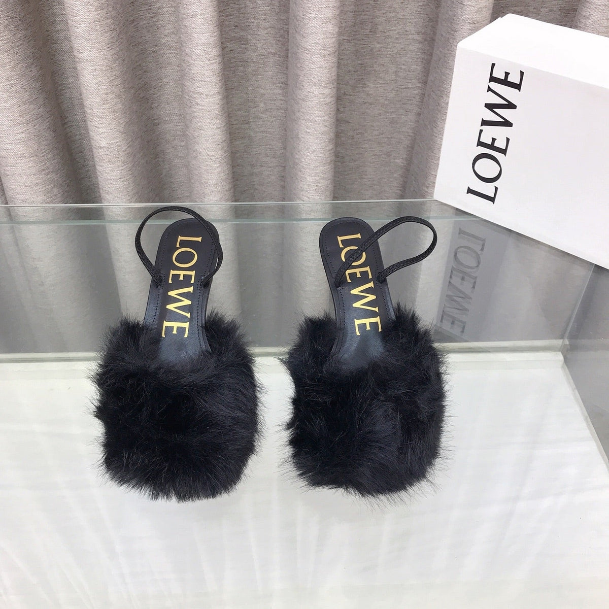 Loewe 25SS Fur-lined Mule 60 Black in Fox Fur 597435