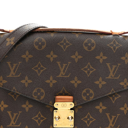 Monogram Pochette Metis