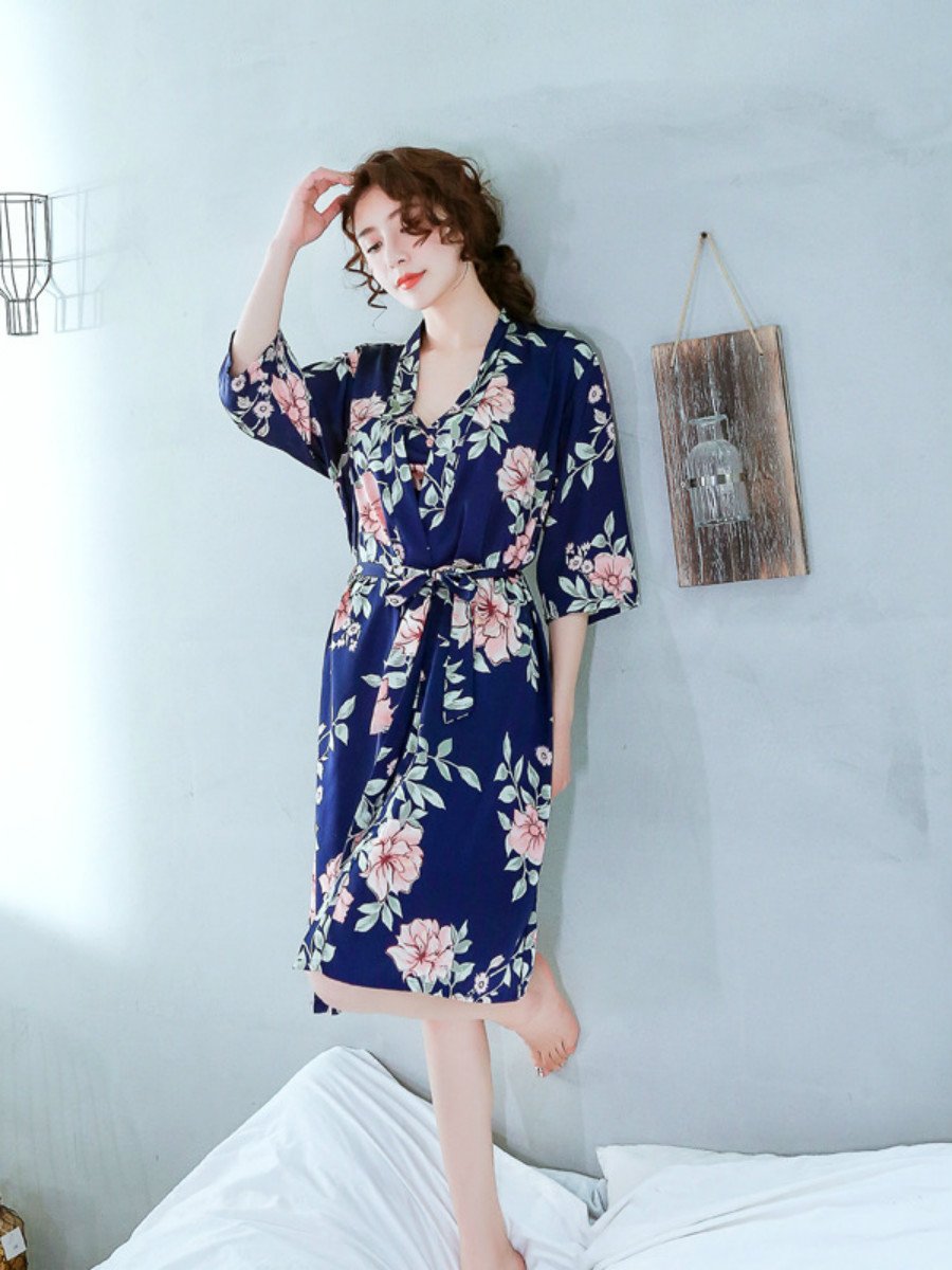 Spring And Summer New Ladies Sexy Hanging Skirt Silk Two-Piece Printed Ice Silk Pajamas Women'S Suit