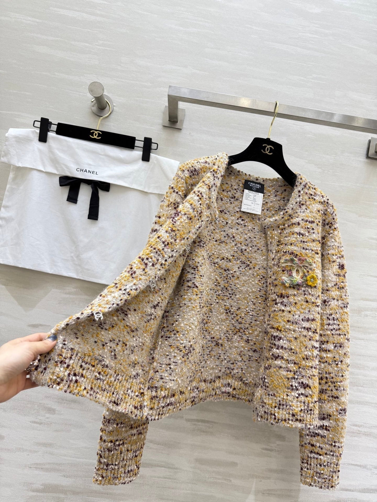CC Cardigan Jacket Beige Multicolor Sheep Wool Tweed 343317