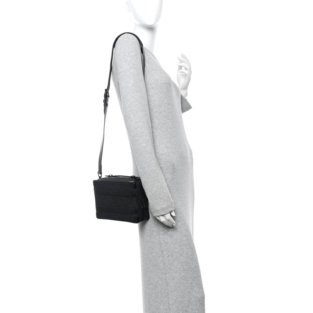 Taurillon Monogram Soft Trunk Black