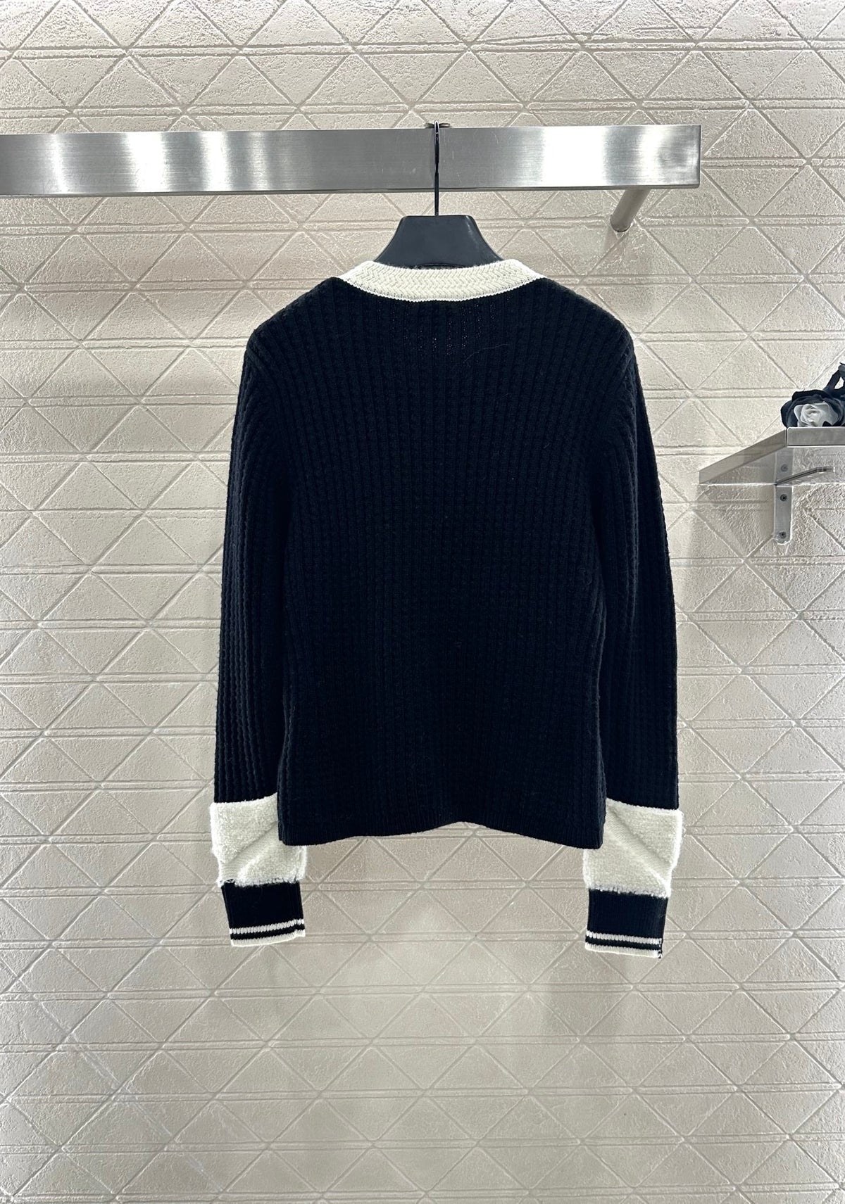 CHANEL 25S KNITTED CARDIGAN 645