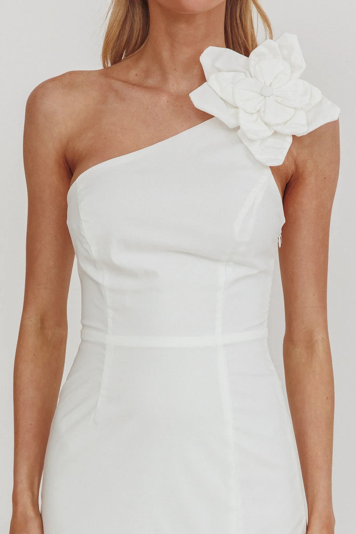 Dena One-Shoulder Frill Hem Maxi Dress White
