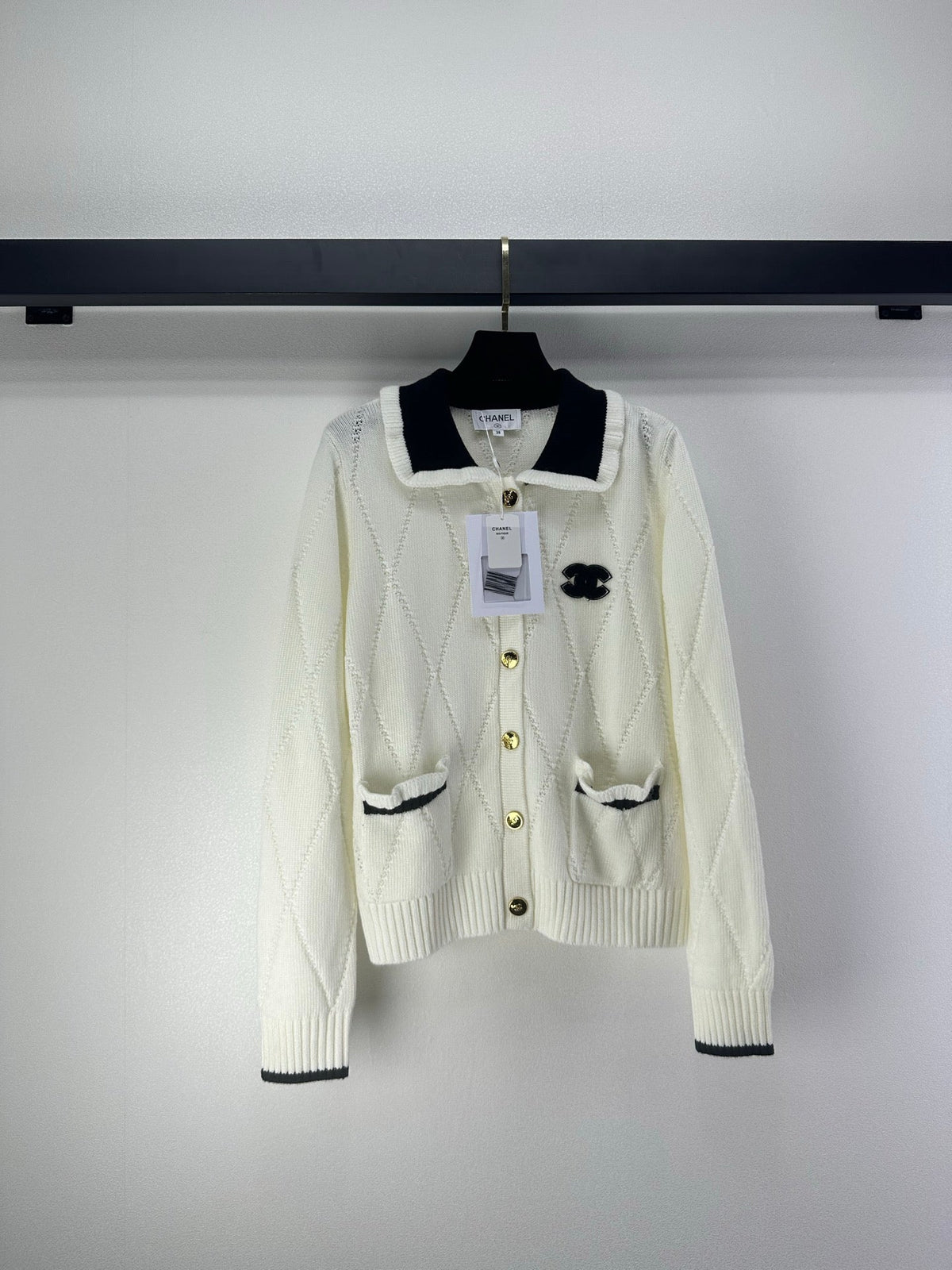 CC 26s Cardigan Black White Wool Nylon 345977