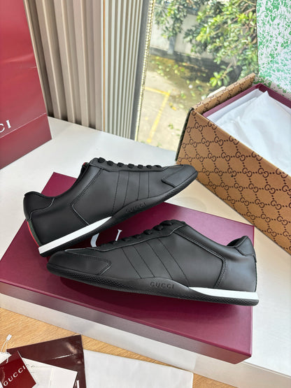 Gucci Shift Damensneaker Varianten Schwarzes Black Leder 506842