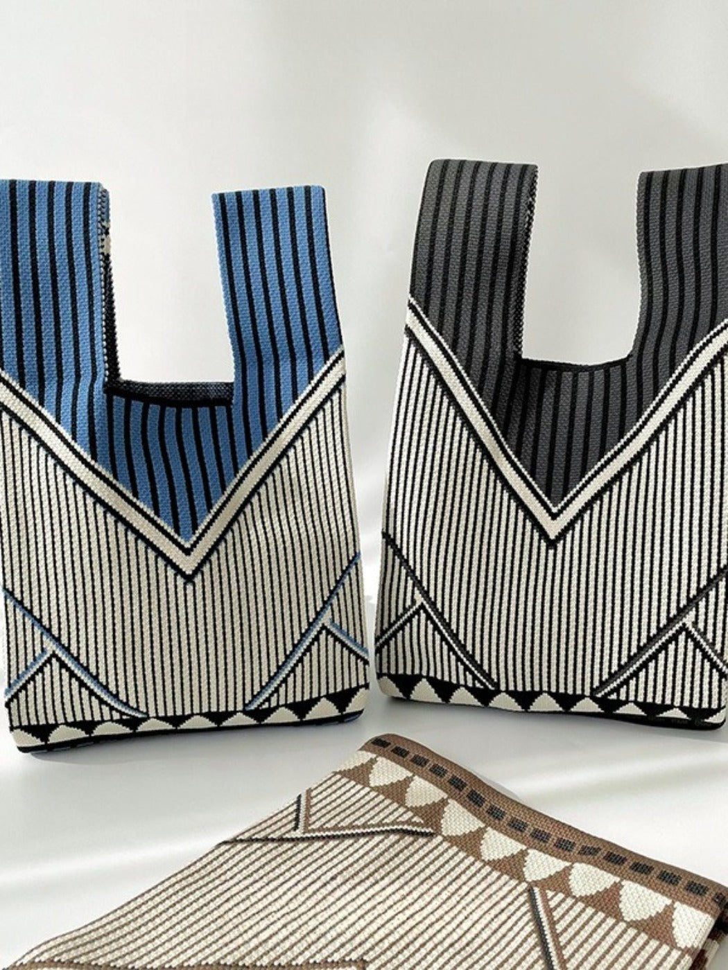 Cosbai - Classic Minimalist Striped Knit Handbag