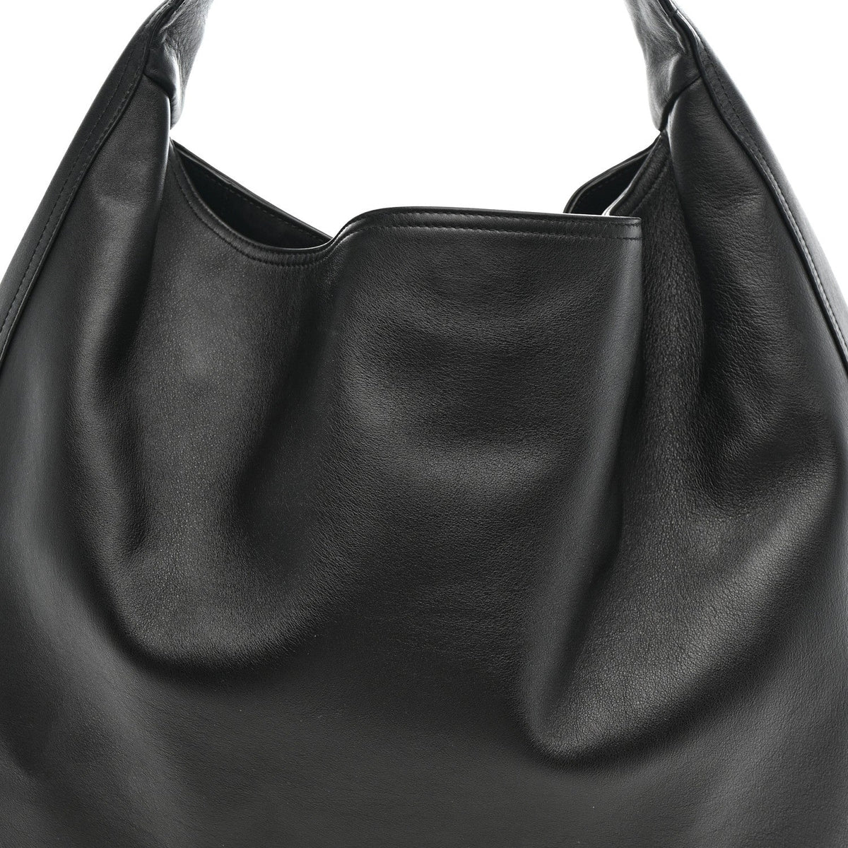 Silky Calfskin Large Hop Black