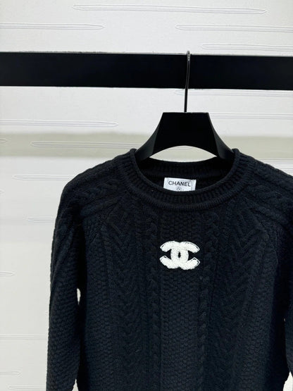 CHANEL 25S KNITTED SWEATER 468