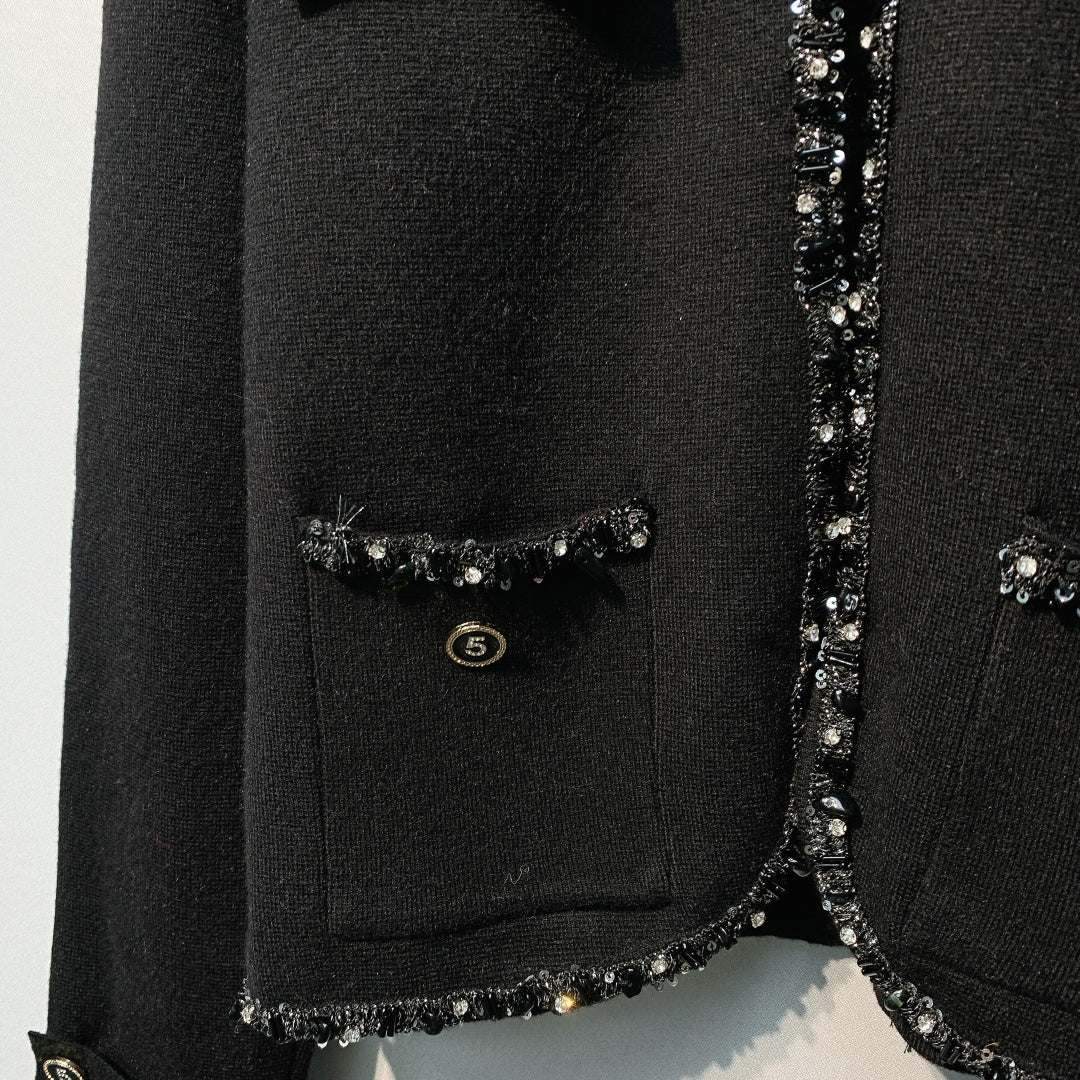 Chanel 26 Beaded Stylish Button Cardigan Black in Wool 800686