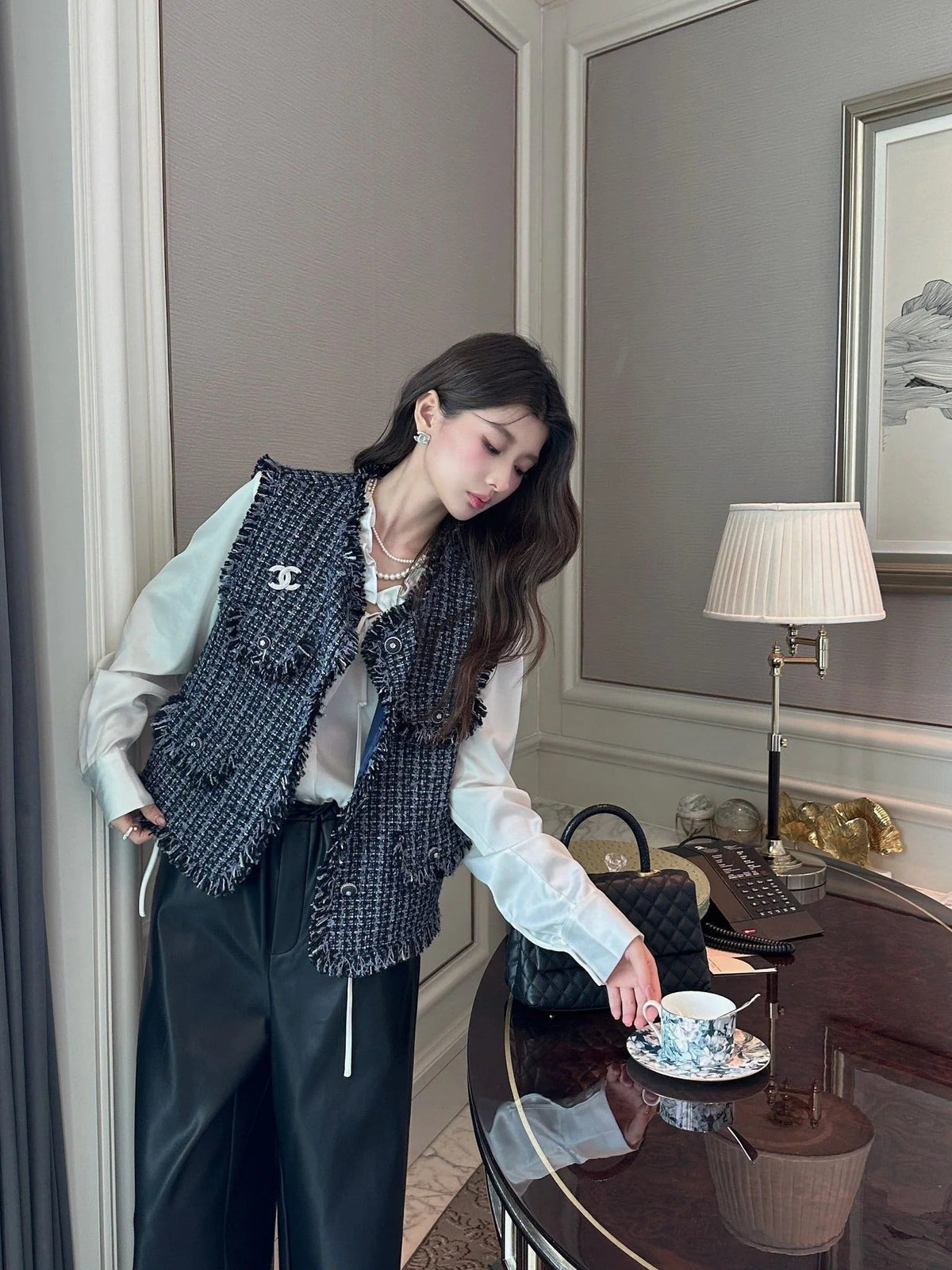 CHANEL 25S ROUND NECK TWEED VEST STYLE 151