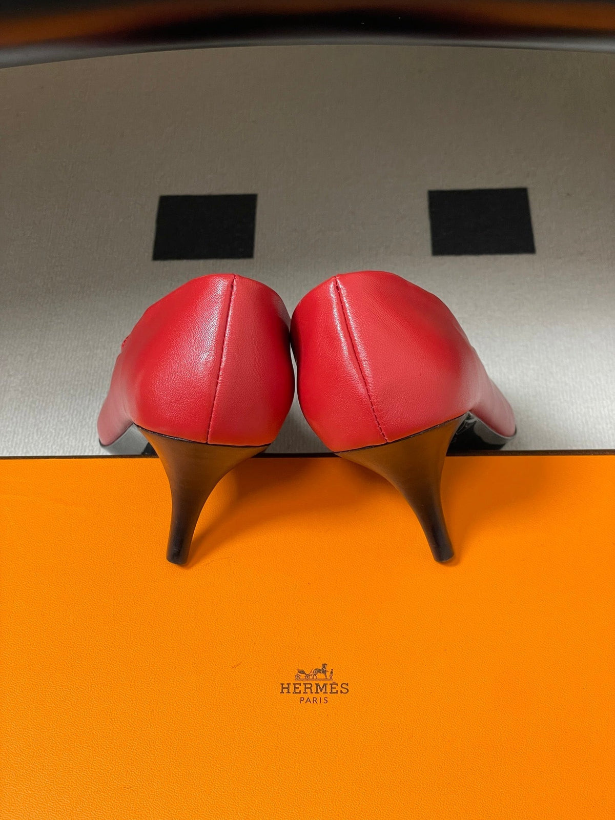 HM 26 Majeste 60 Pump Red in Calfskin 593827