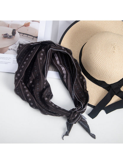 Sscarvii - Vintage Embroidered Triangle Scarf