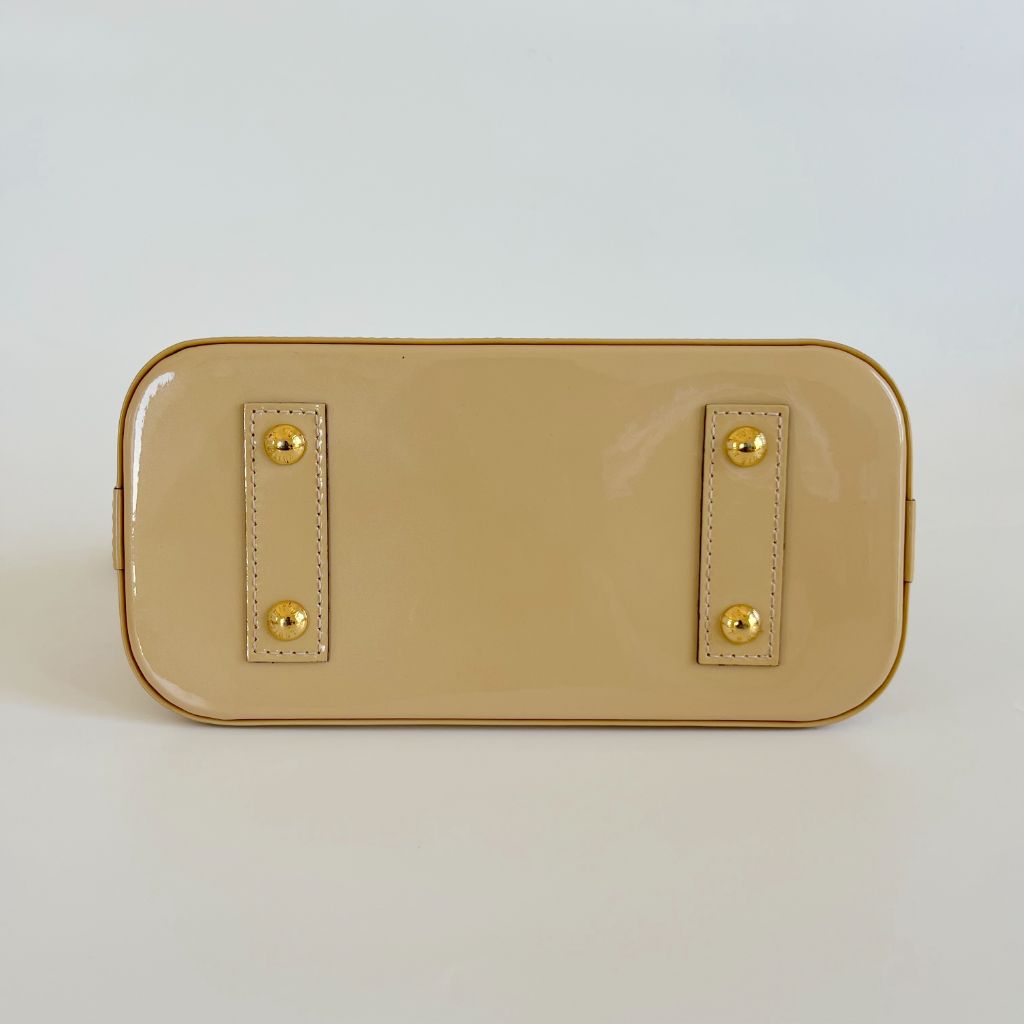 Louis Vuitton vernis monogram alma bb