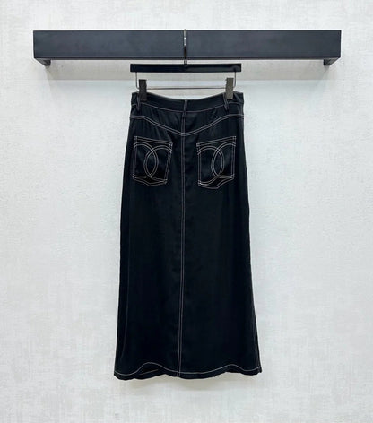 CHANEL HIGH-WAIST SKIRT WITH CUT-OUT HEM 274765