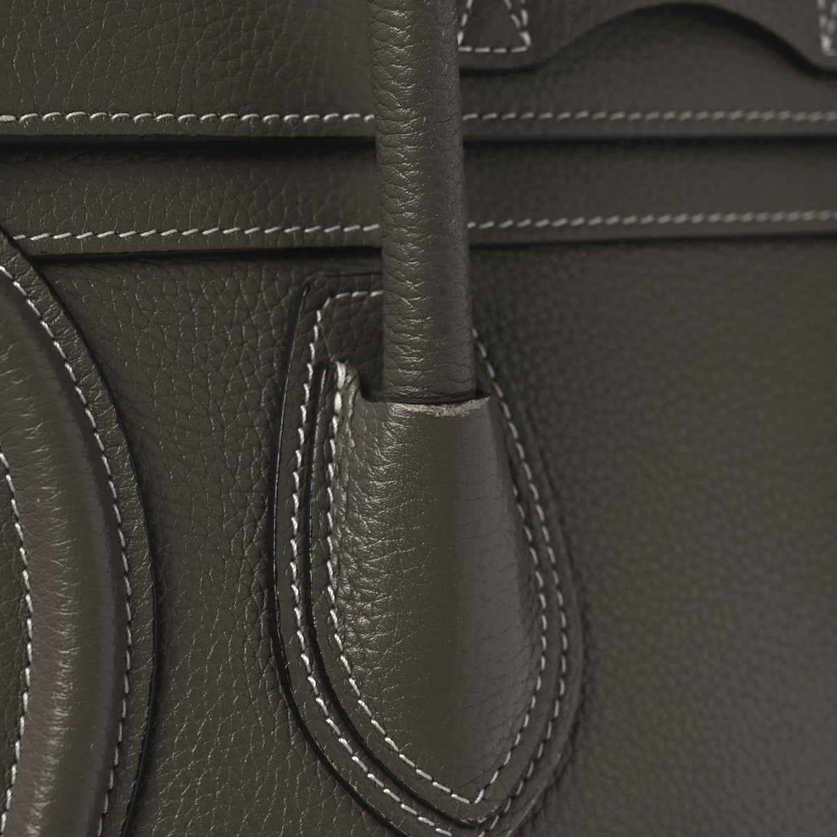 Drummed Calfskin Micro Luggage Souris