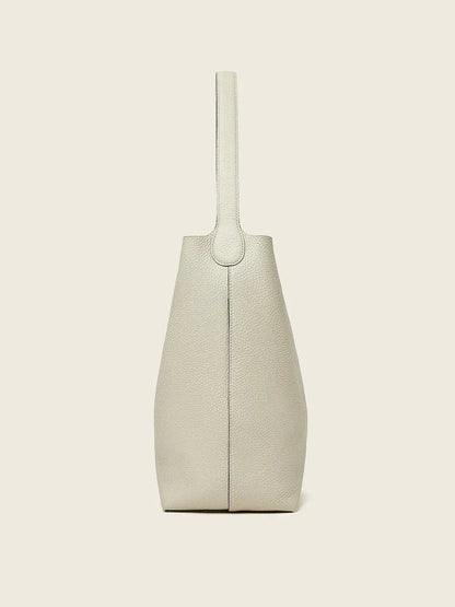 Emilia Medium Binah Bucket Bag in Leather