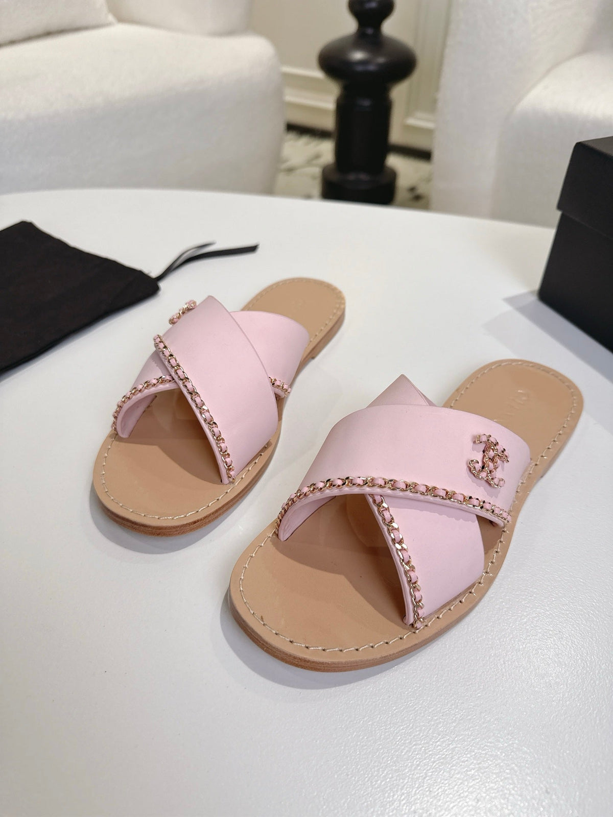 CC Cruise 2025/26 Mules Pink Light Beige Calfskin 570314