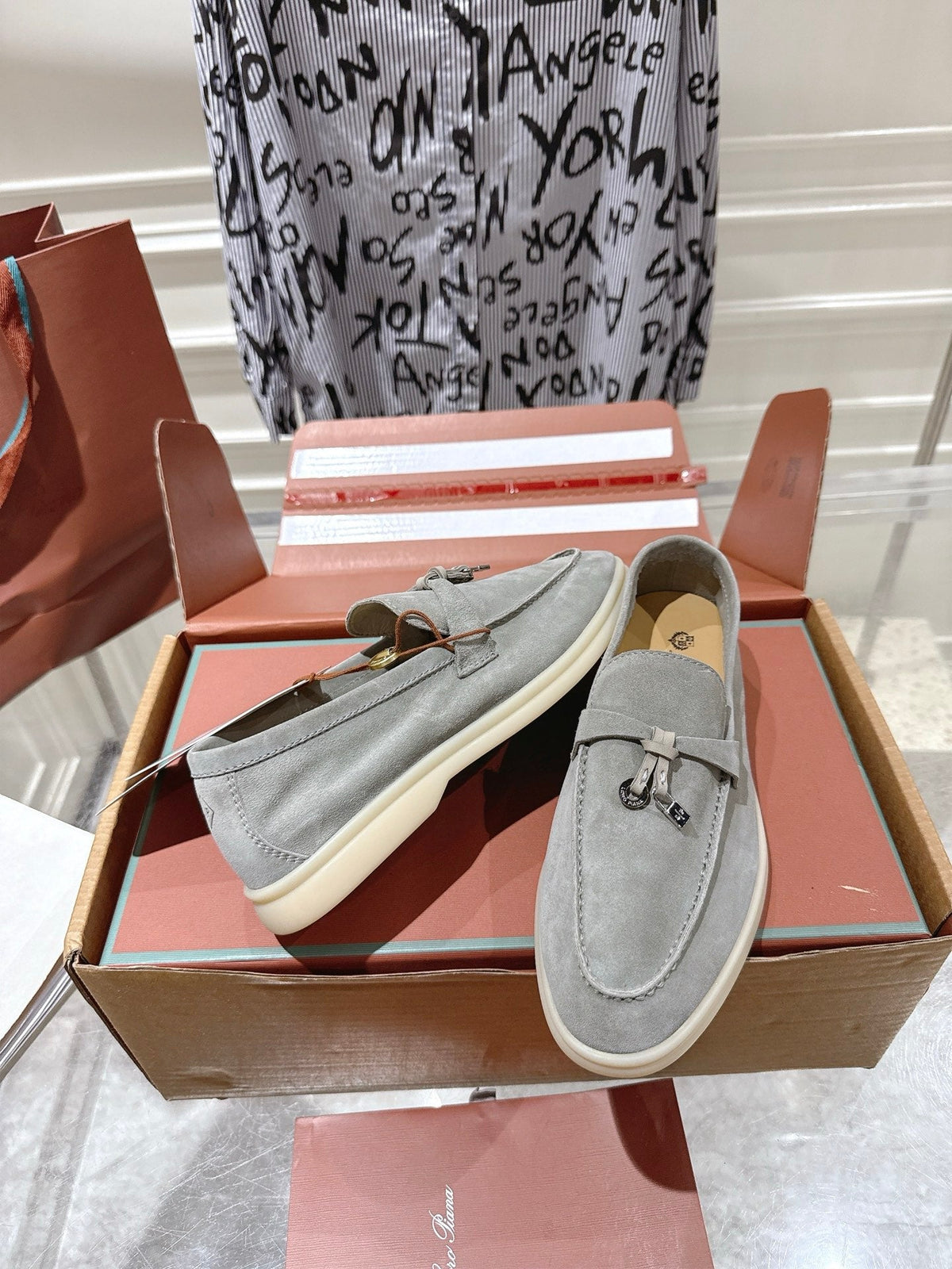 LP Summer Charms Walk Loafers Grey Suede 565864