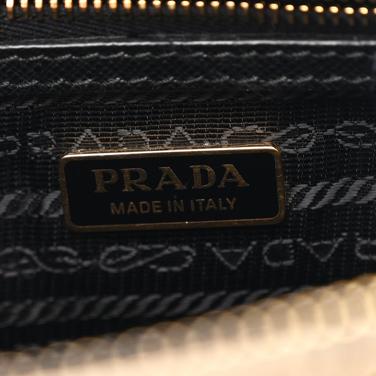 Jacquard Saffiano Triangolo Symbole Embroidered Mini Galleria Double Zip Tote Black Corda