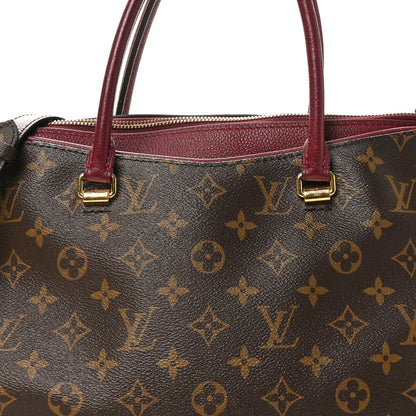 Monogram Pallas Raisin
