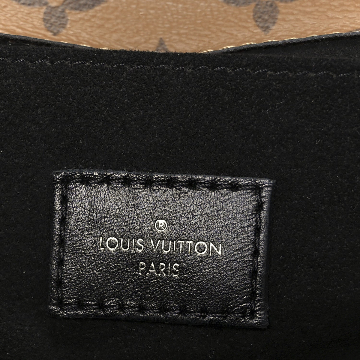 Reverse Monogram Pochette Metis