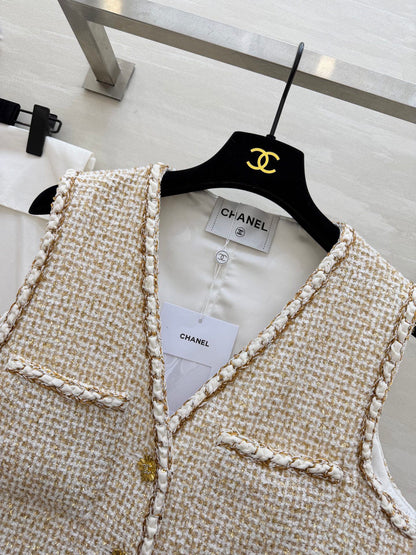 CC 26s Cruise Vest Beige Tweed Weave & Gold Thread