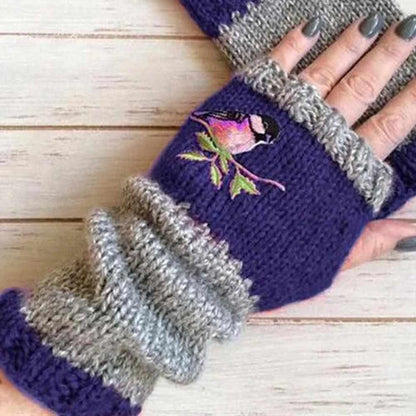 Sky Madrid Embroidery Bird Knitted Gloves