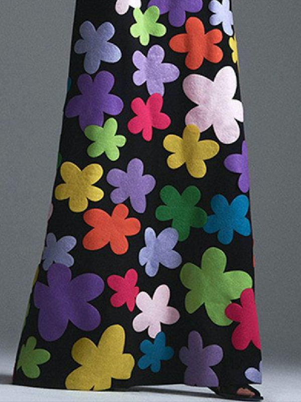 Long Sleeves Asymmetric Floral Round-neck Maxi Dresses