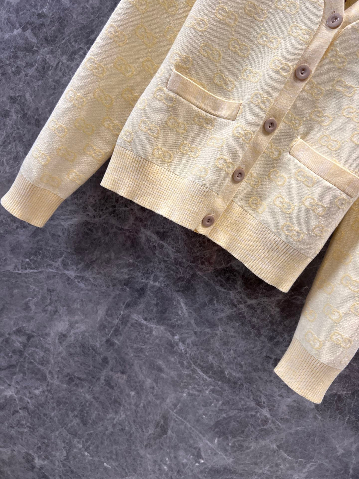 GG 25 Cardigan Light Yellow Wool 0035
