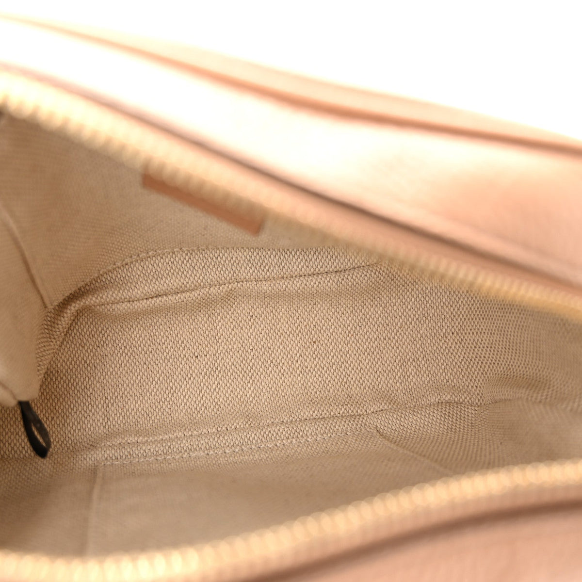Pebbled Calfskin Small Soho Disco Bag Camelia