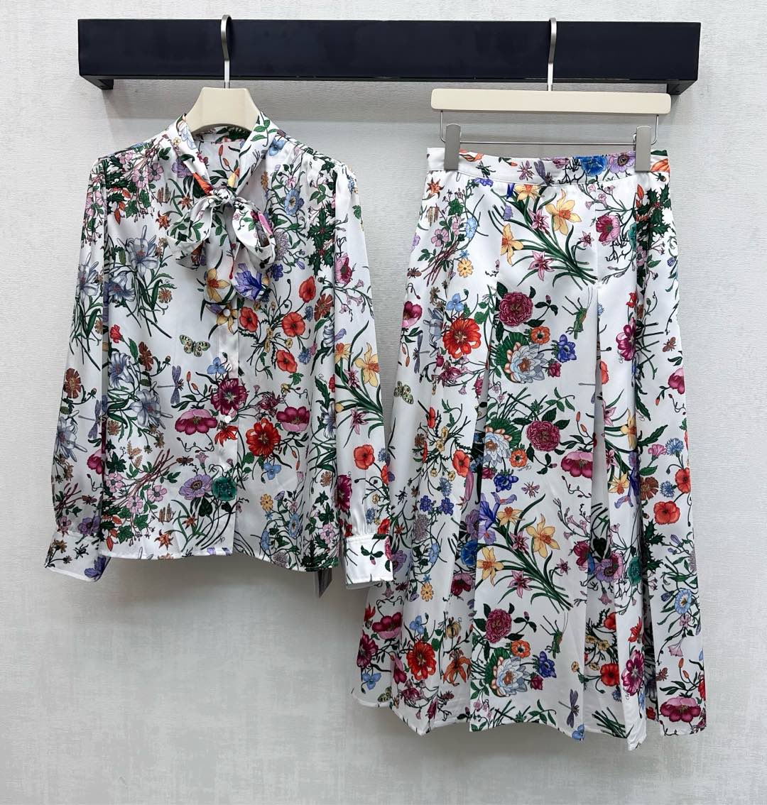 GG SS26 Flora Printed Collared Shirt White Multicolor Silk 351788