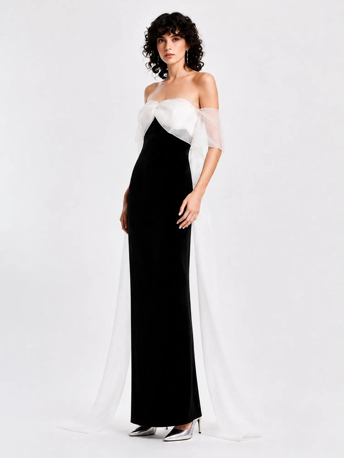 Rafaela Elegant Bow Strapless Maxi Dress